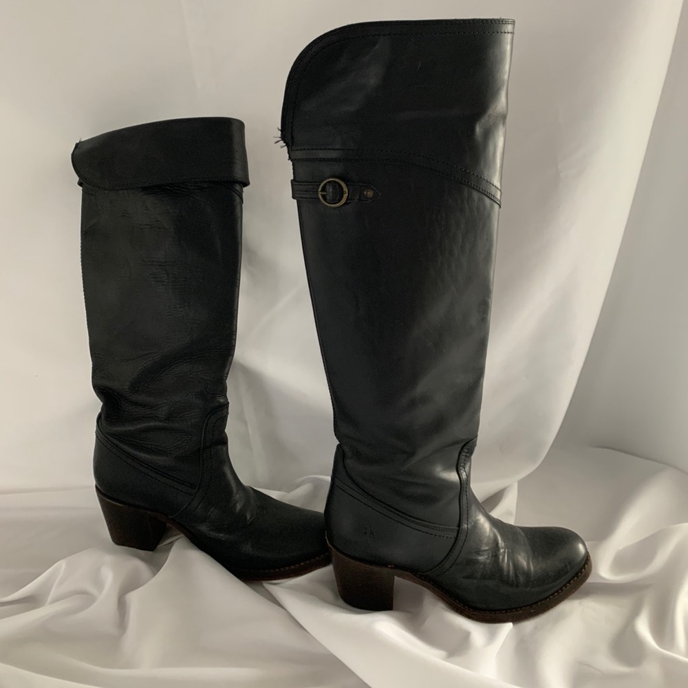 Vintage Frye Jane black leather boots. Size 8